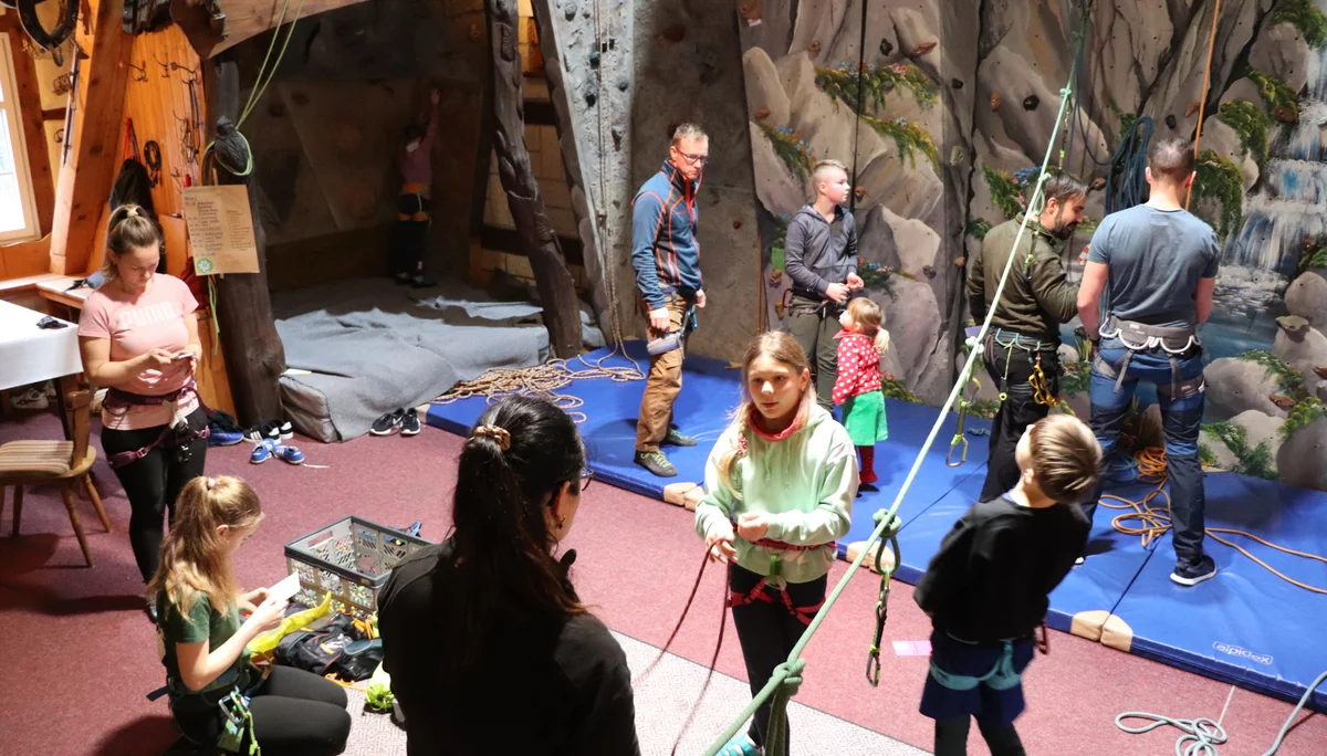 JDAV Familienklettern | © Simone Pelikan