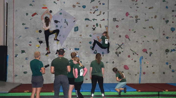 Boulderwettkampf | © Simone Pelikan