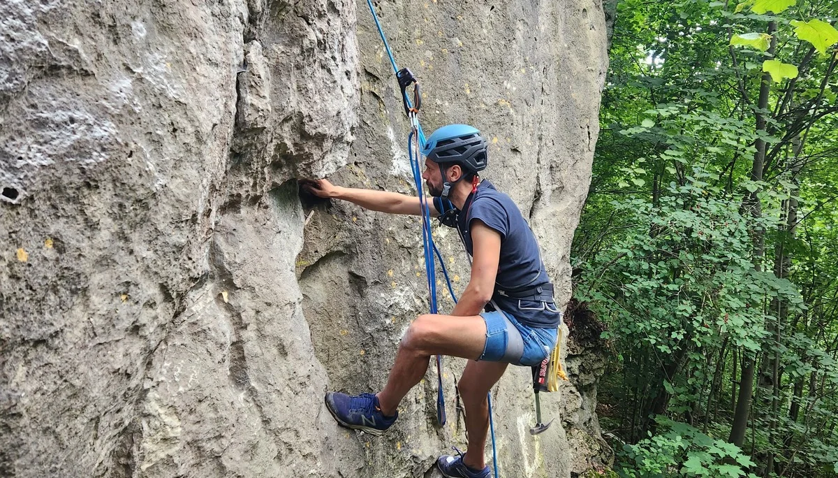 Nico bei der Sanierung | © R.R.