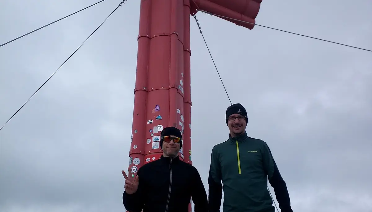 Abb. 2 Silvio und Tobias am Ziel des Klettersteiges | © Silvio