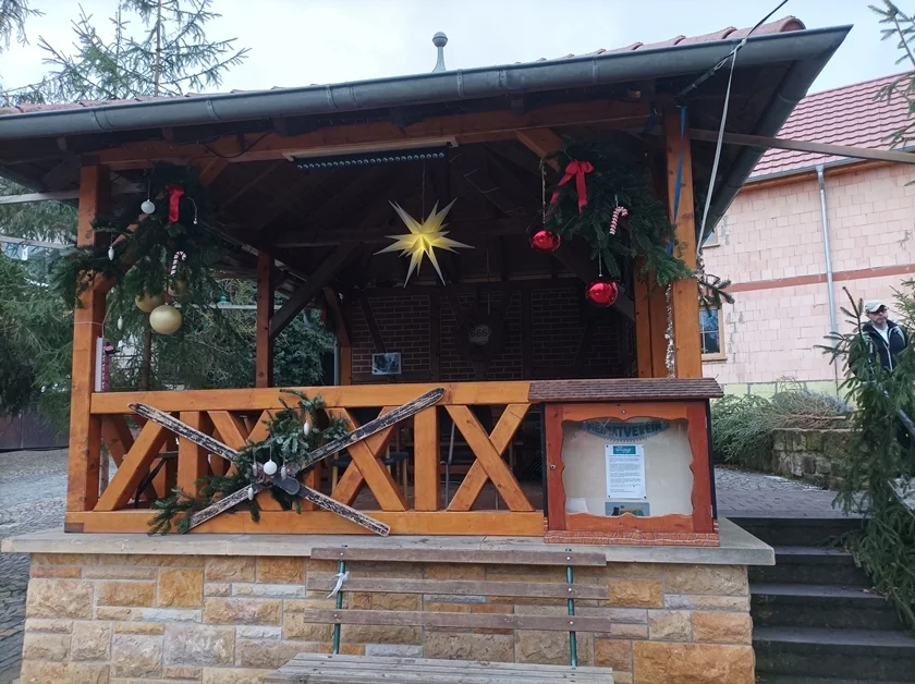 Über Eis und Schnee bei Stadtoda | © Ursula Weisensee