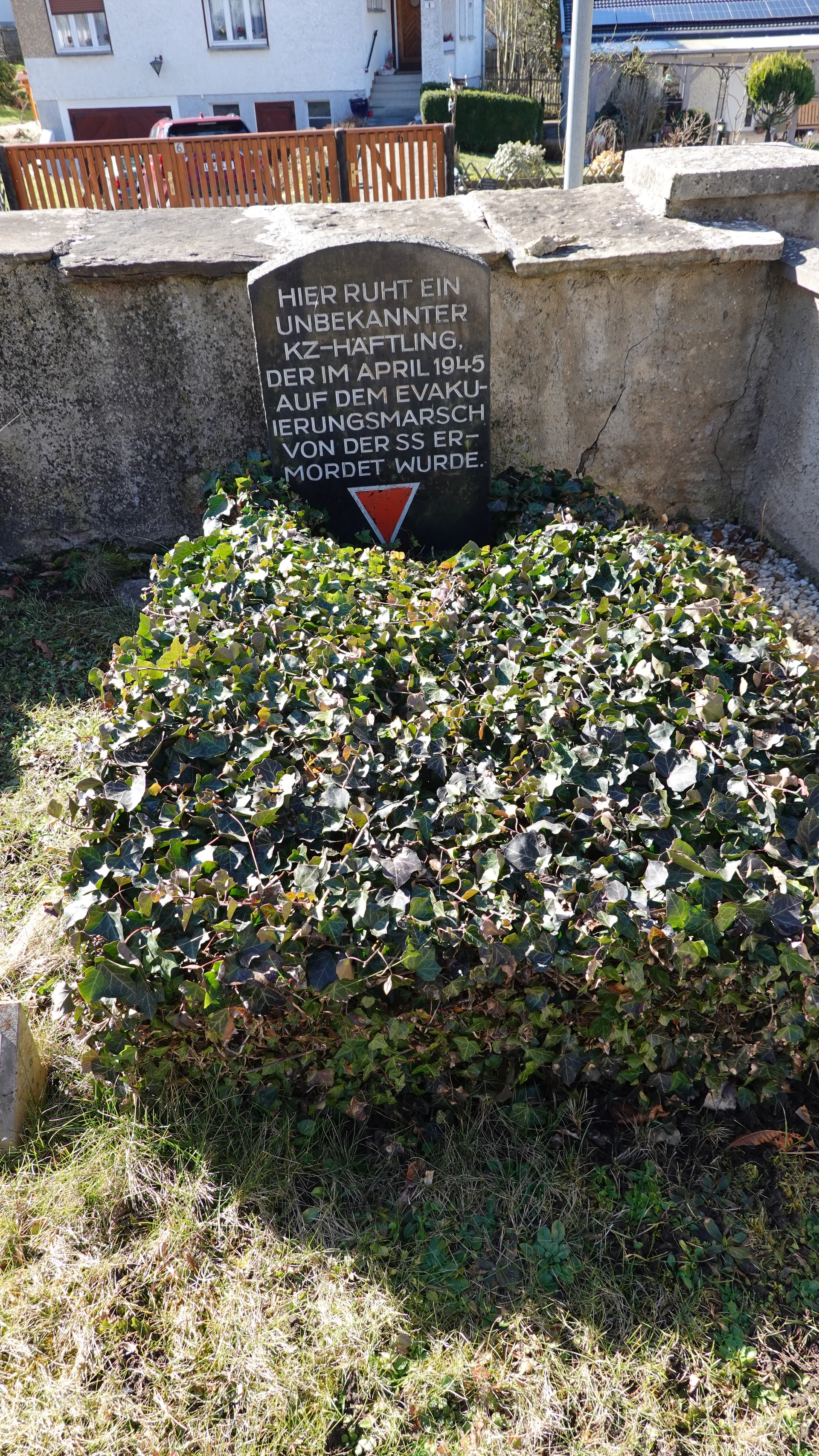 Grabstelle in Thieschitz | © Gabriele Henne